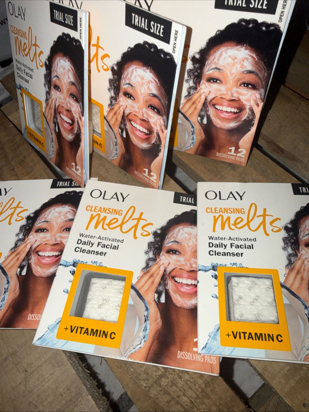 6- Olay cleansing melts + vitamin C
